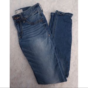 Abercrombie & Fitch Soft Skinny Jeans